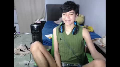 Snapshot of greypepsi chatting on June 2026 10:43:02 PM Santiago online show from June 2026 10:43:02 PM