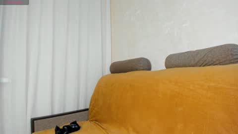 Snapshot of greys_fox chatting on July 2026 10:12:01 PM greys_fox online show from July 2026 10:12:01 PM
