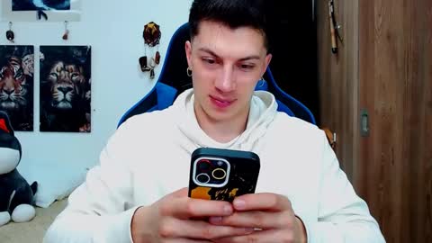 Snapshot of griego01 chatting on December 2024 04:14:01 AM griego01 online show from December 2024 04:14:01 AM