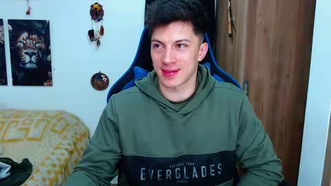 Snapshot of griego01 chatting on December 2024 03:33:02 AM griego01 online show from December 2024 03:33:02 AM