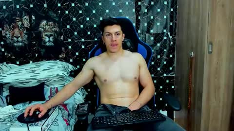 Snapshot of griego01 chatting on February 2026 01:14:01 AM griego01 online show from February 2026 01:14:01 AM