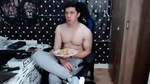 Snapshot of griego01 chatting on March 2026 12:37:01 AM griego01 online show from March 2026 12:37:01 AM