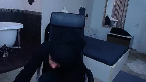 GriffinDane online show from February 2026 05:03:02 AM