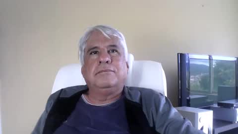 grisa01 online show from May 2026 01:39:02 PM