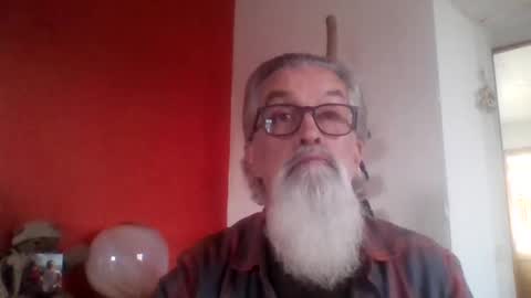 Snapshot of grybear60 chatting on January 2025 02:24:02 PM Grybear online show from January 2025 02:24:02 PM