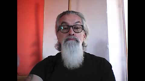 Snapshot of grybear60 chatting on February 2025 12:00:01 PM Grybear online show from February 2025 12:00:01 PM