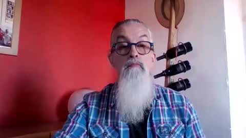 Snapshot of grybear60 chatting on January 2026 11:58:02 AM Grybear online show from January 2026 11:58:02 AM