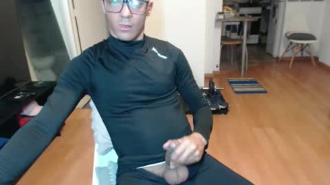 guachin_new online show from April 2026 04:23:02 AM