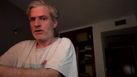 guardiannif_ online show from January 2025 07:28:02 PM