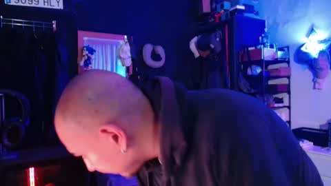 Guayaco  online show from March 2026 12:11:01 PM