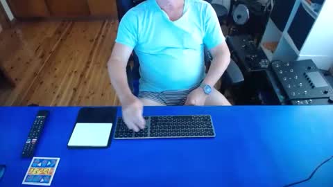 guesswhatigot2 online show from February 2025 05:58:01 AM