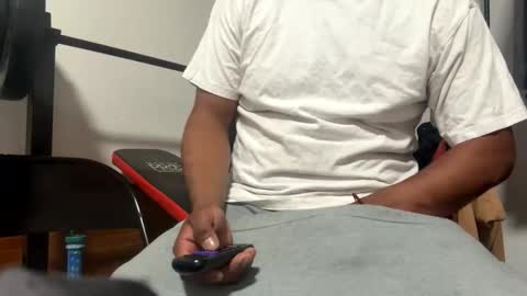 guesswhosback13 online show from April 2026 01:43:02 PM