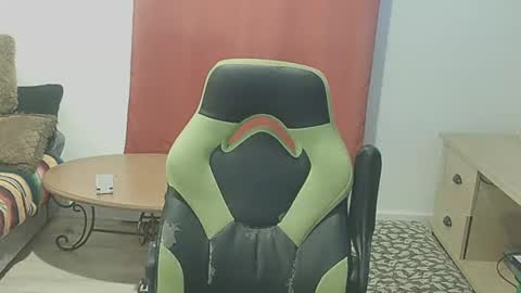 guillaume666286050 online show from September 2025 02:37:02 AM