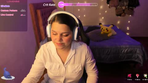 Hello Im Julieta Im 25 years old welcome to my room have fun and be happy. online show from January 2025 11:32:01 PM
