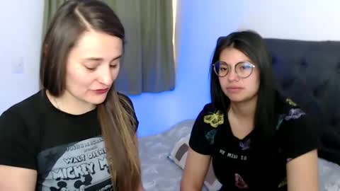 Snapshot of gumball_room chatting on January 2025 09:45:01 PM Vane blonde and Hazell black hair online show from January 2025 09:45:01 PM