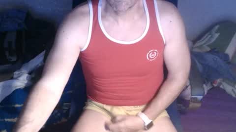 gusanito_enano online show from February 2026 06:39:01 PM