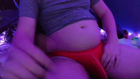 gutlvr online show from December 2024 05:07:01 AM