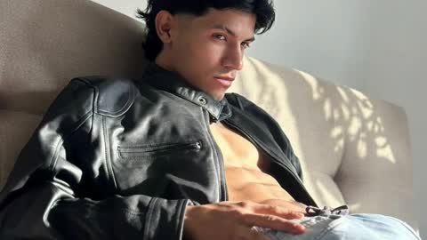 Guts online show from January 2025 11:21:02 PM