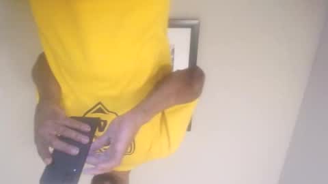 Snapshot of gutsniper chatting on March 2025 04:17:02 AM El Toro online show from March 2025 04:17:02 AM