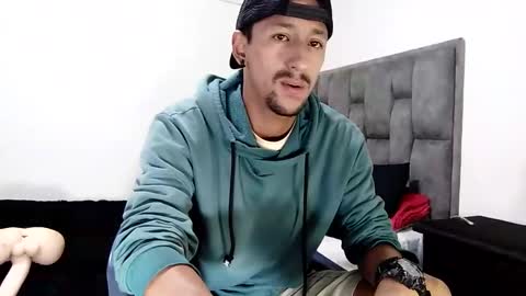 karim online show from February 2025 12:36:01 PM