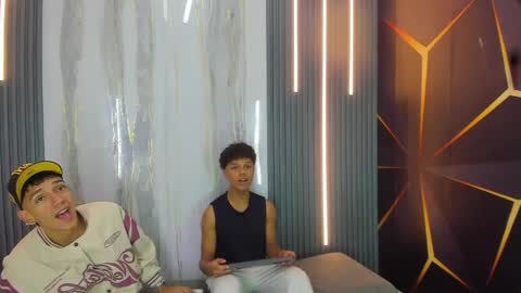 Snapshot of guys_hard_cock chatting on March 2026 08:37:02 AM guys_hard_cock online show from March 2026 08:37:02 AM