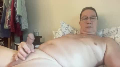 Snapshot of gwashere4u chatting on October 2025 01:57:02 PM gwashere4u online show from October 2025 01:57:02 PM