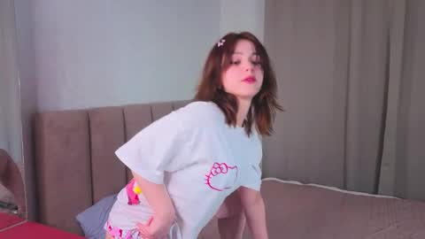 Snapshot of gwendolyndrews chatting on October 2025 01:50:02 AM Lisa online show from October 2025 01:50:02 AM