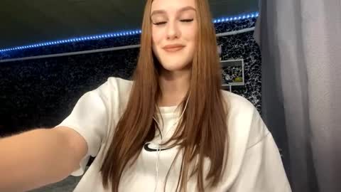 Gwen online show from September 2025 08:12:02 PM