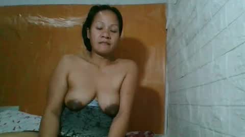 gwenn24 online show from March 2026 01:25:01 PM