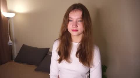 Molly online show from June 2026 04:40:01 AM