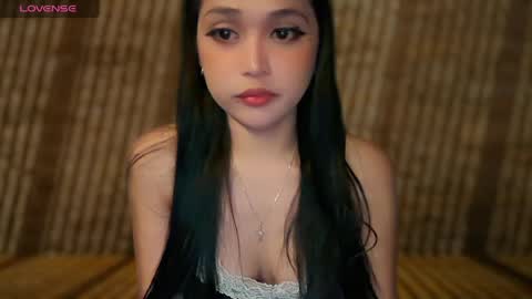 Gwyn online show from April 2026 12:43:01 PM