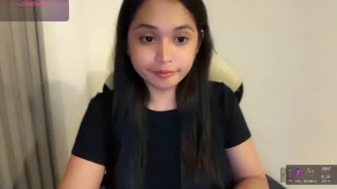 Snapshot of gwynmylove chatting on July 2026 02:57:01 PM Gwyn online show from July 2026 02:57:01 PM