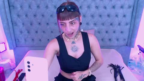 Gyal Smith online show from April 2026 03:37:01 AM