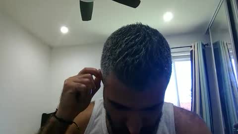 h0nest84 online show from October 2025 10:36:01 PM