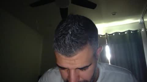 h0nest84 online show from November 2025 05:06:01 PM