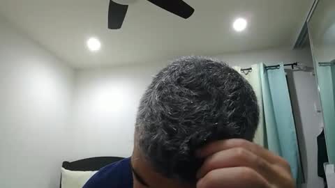 h0nest84 online show from February 2026 07:04:01 AM