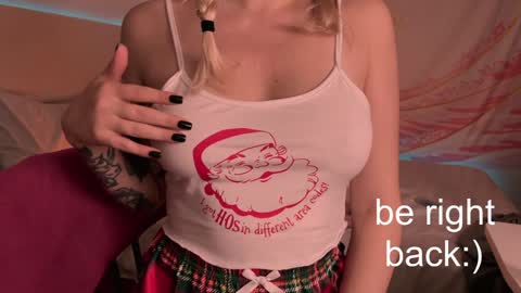 Lana online show from January 2025 10:13:02 PM