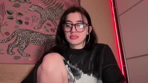 Helga online show from April 2026 05:06:02 PM