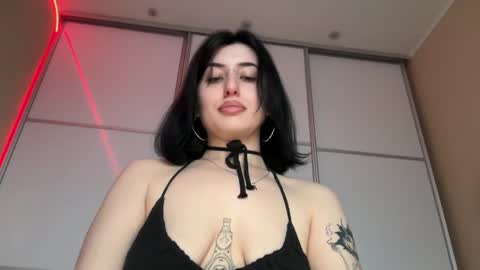 Snapshot of h3l9a_pataki chatting on May 2026 04:16:01 PM Helga online show from May 2026 04:16:01 PM