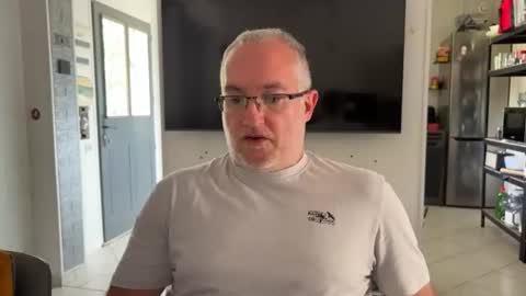 hachikofr online show from July 2026 02:15:01 PM