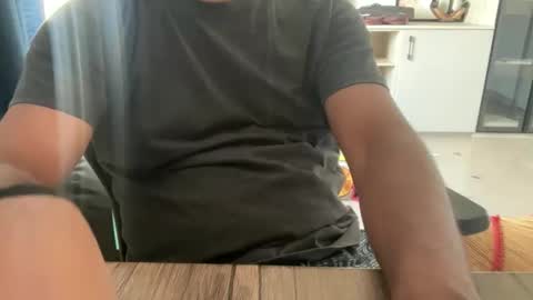 Snapshot of hackervivek chatting on May 2026 08:53:01 AM Indian jhonnysins online show from May 2026 08:53:01 AM