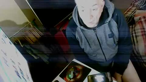 hacknoob62 online show from December 2024 09:03:01 AM