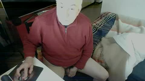 hacknoob62 online show from January 2025 11:05:01 AM