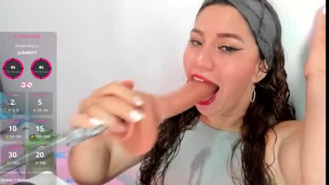 hade_cute2 online show from March 2025 04:52:02 PM