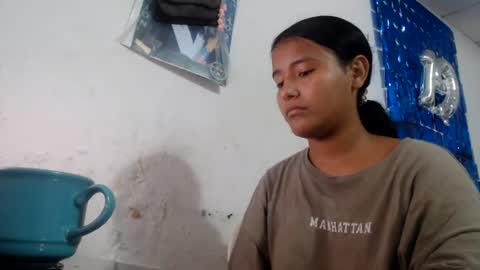 Snapshot of hade_stefy chatting on July 2026 07:42:02 PM Hade independent model online show from July 2026 07:42:02 PM