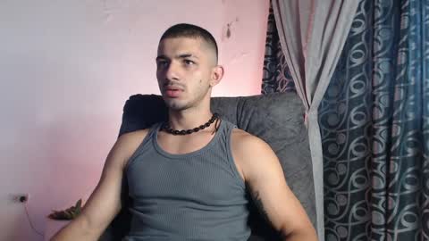 Snapshot of hadez_69 chatting on October 2025 12:35:01 PM HADEZ online show from October 2025 12:35:01 PM