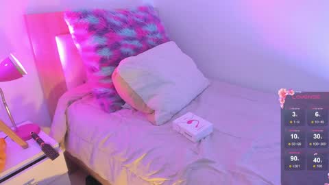 Hadid online show from April 2026 08:01:02 PM