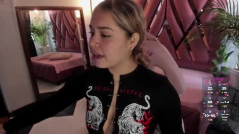 Haely online show from March 2025 05:06:02 PM