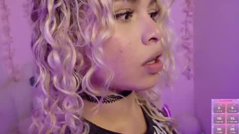 Haely online show from March 2026 05:18:01 AM