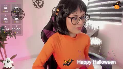 Hailee online show from October 2025 03:46:02 PM